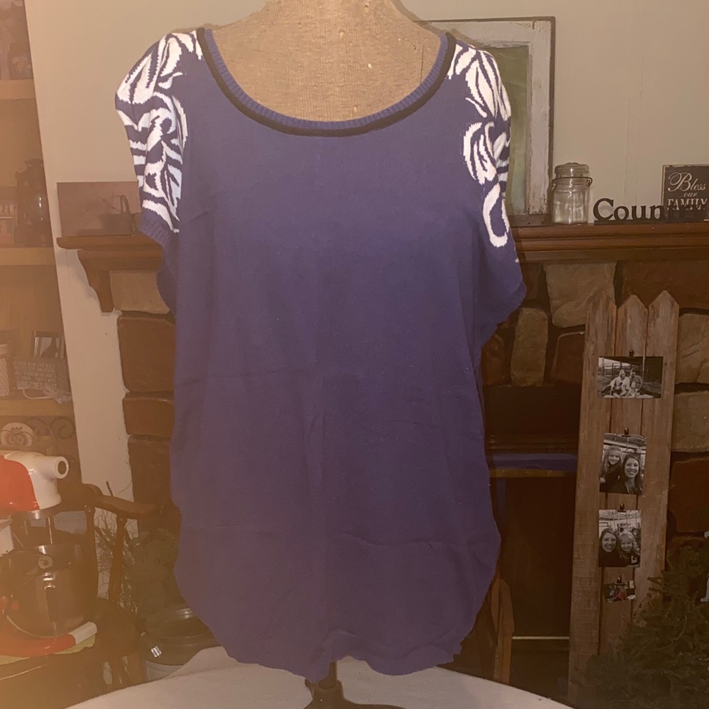 Worthington Navy and White Blouse